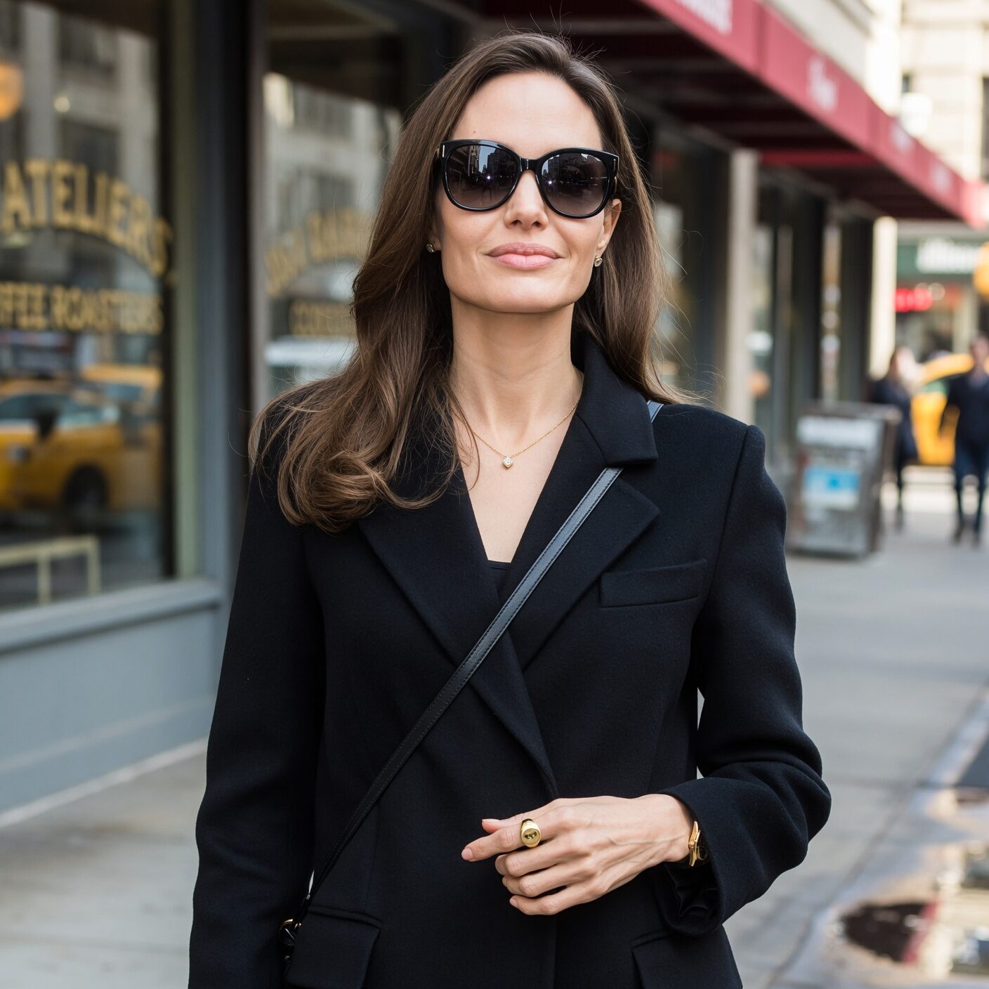 Angelina Jolie with sunglasses